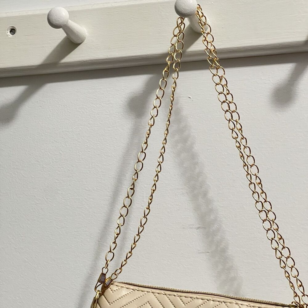 7.5”x6” Beige Tan Leather Purse‎ Clutch Shoulder Cross Body Bag gold chain strap - Picture 6 of 7